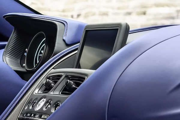 Aston Martin DB 11 2020-2024 Buttons