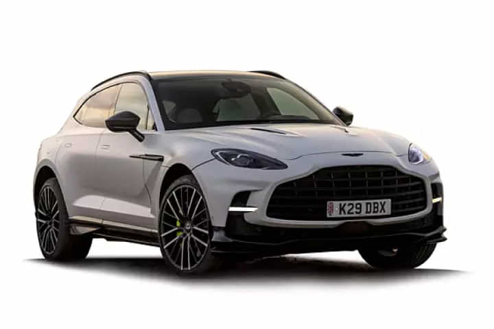 Aston Martin DBX Right Front Three Quarter