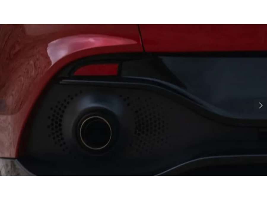 Aston Martin DBX Exhaust Pipes
