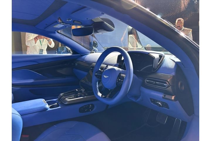 Aston Martin Vanquish Front Centre Arm Rest
