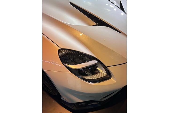Aston Martin Vanquish Headlight