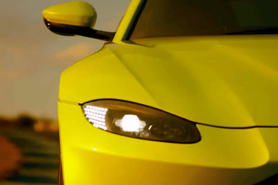 Aston Martin Vantage Headlight
