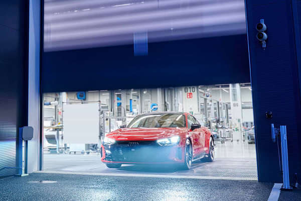 Audi E-Tron GT Front View