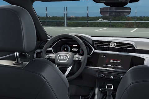 Audi Q3 Sportback Dashboard