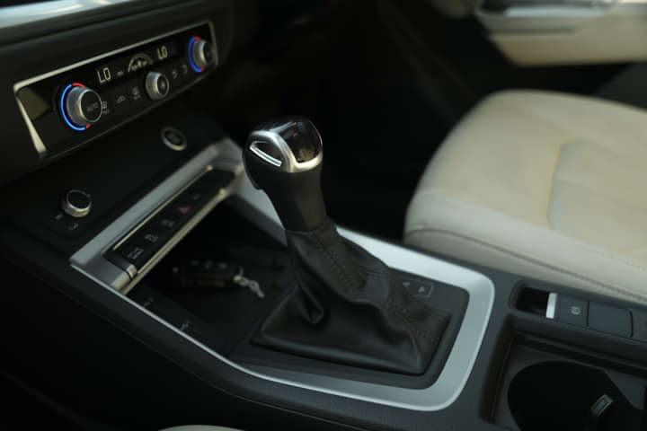 Audi Q3 Gear Shifter/Gear Shifter Stalk