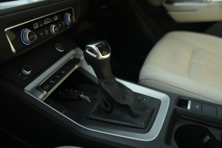 Audi Q3 Gear Shifter/Gear Shifter Stalk