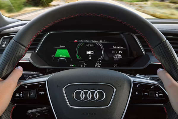 Audi Q8 e-tron Steering Wheel
