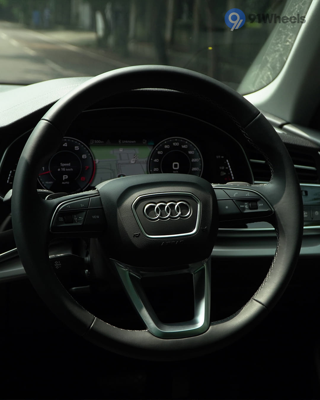 Dashboard & Front Cabin - 1