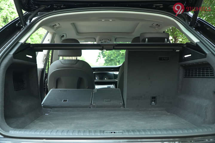 Audi Q8 Bootspace Rear Seat Folded