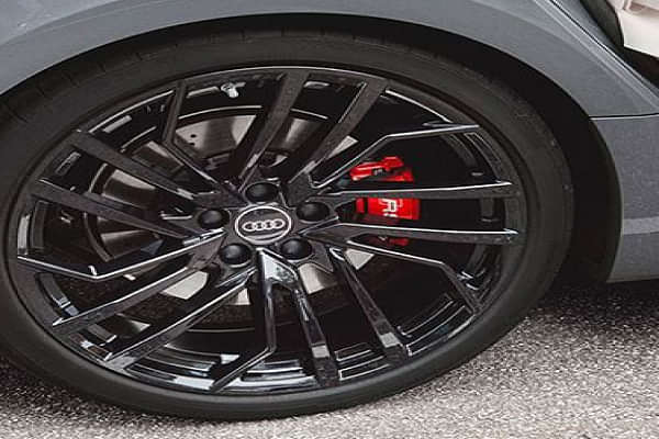 Audi RS5 Wheel