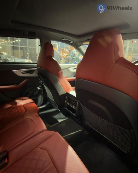 SQ8 Rear Row Air Vents