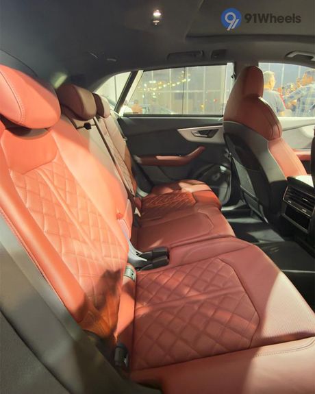 SQ8 Rear Seats