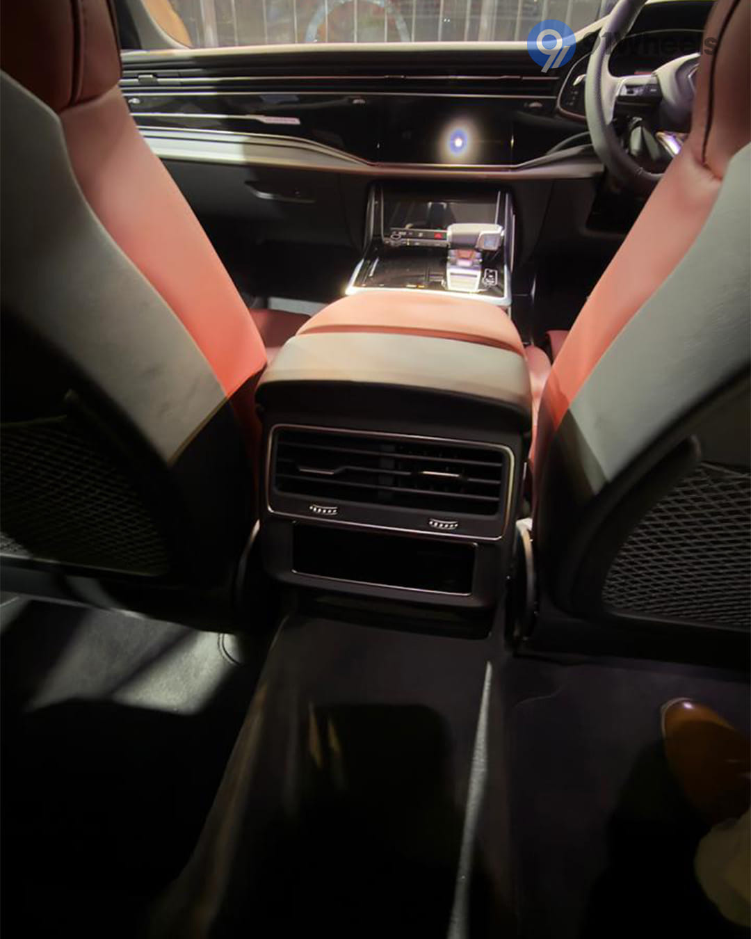 Dashboard & Front Cabin - 2