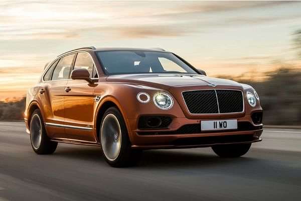 Bentley Bentayga Right Front Three Quarter