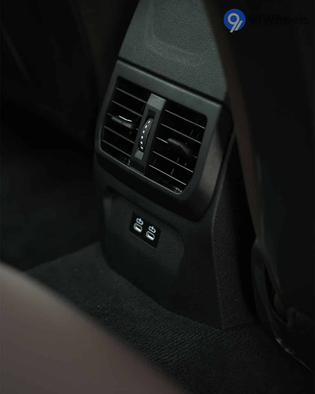 Rear Row Air Vents