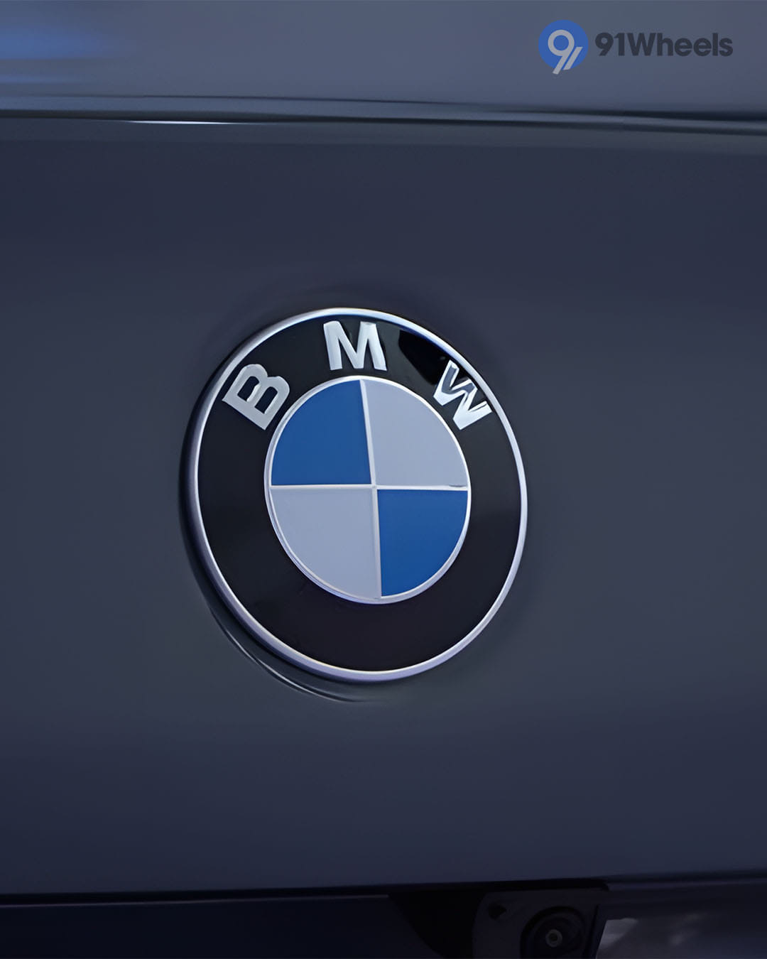BMW 5-Series Front Badge