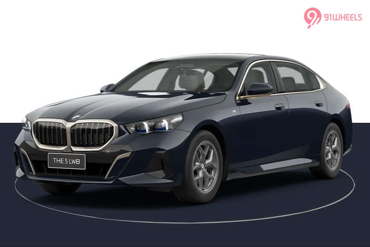 BMW 5-Series Left Front Three Quarter