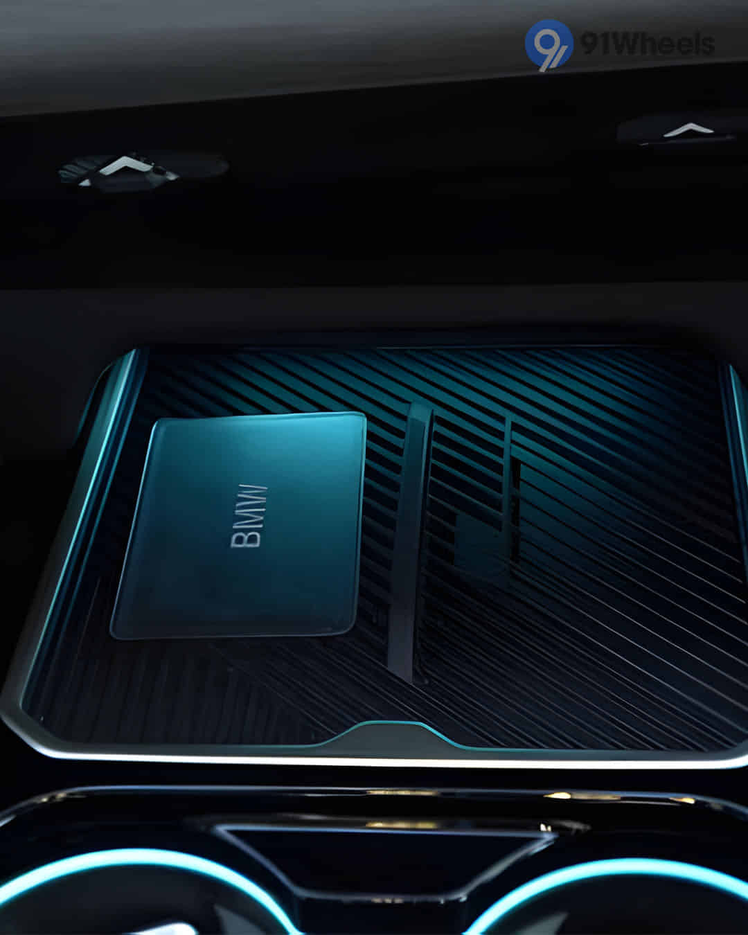 Power Socket / USB / Wireless Charging