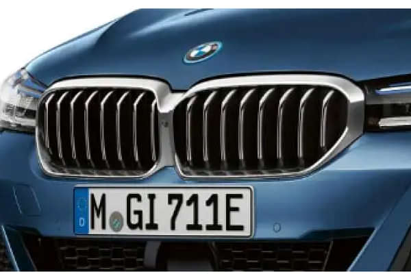 BMW 5-Series Grille