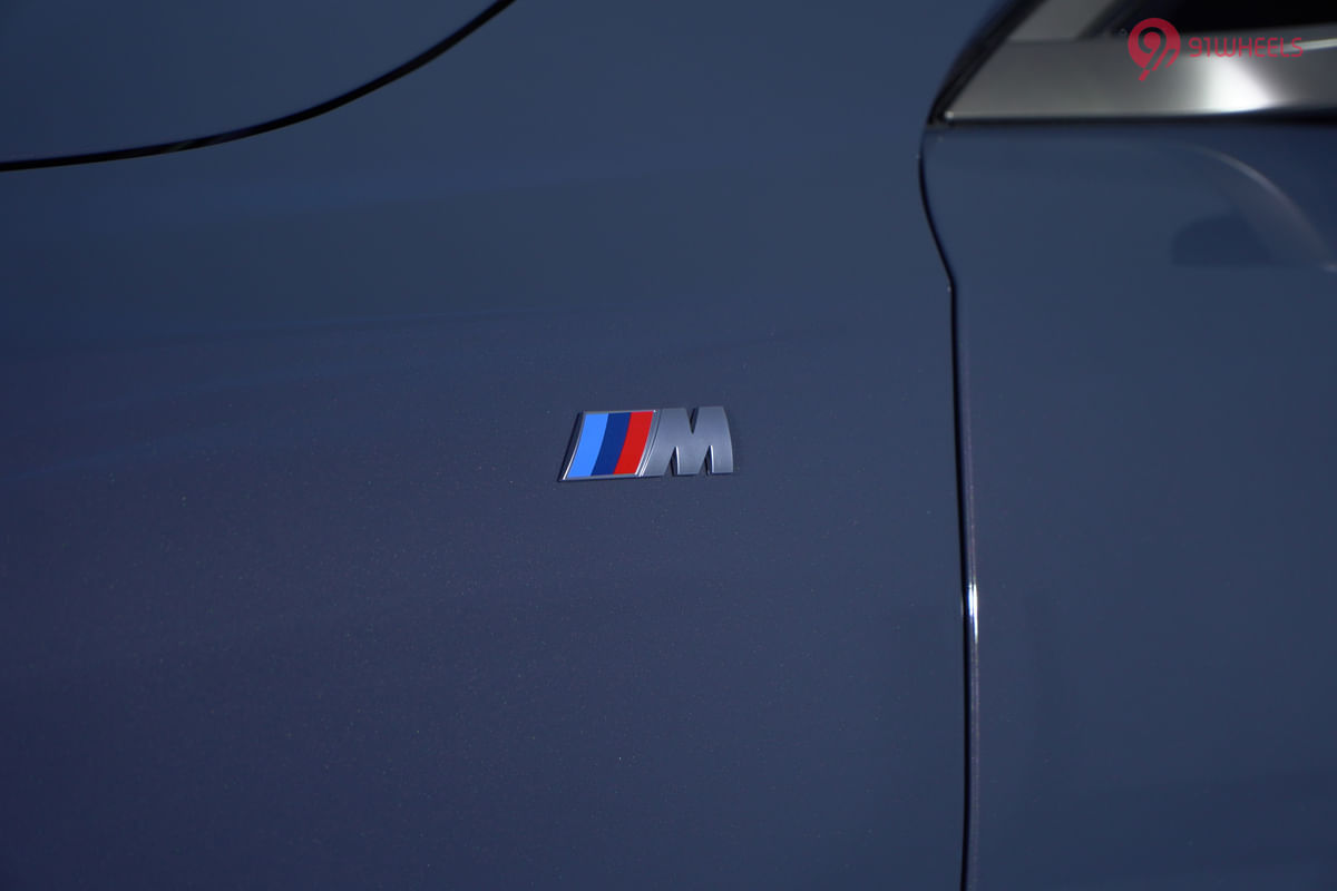 BMW 5-Series front badge