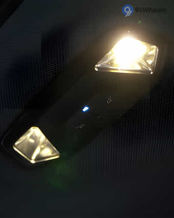 BMW 5-Series Rear Row Roof Mounted Cabin Lamps