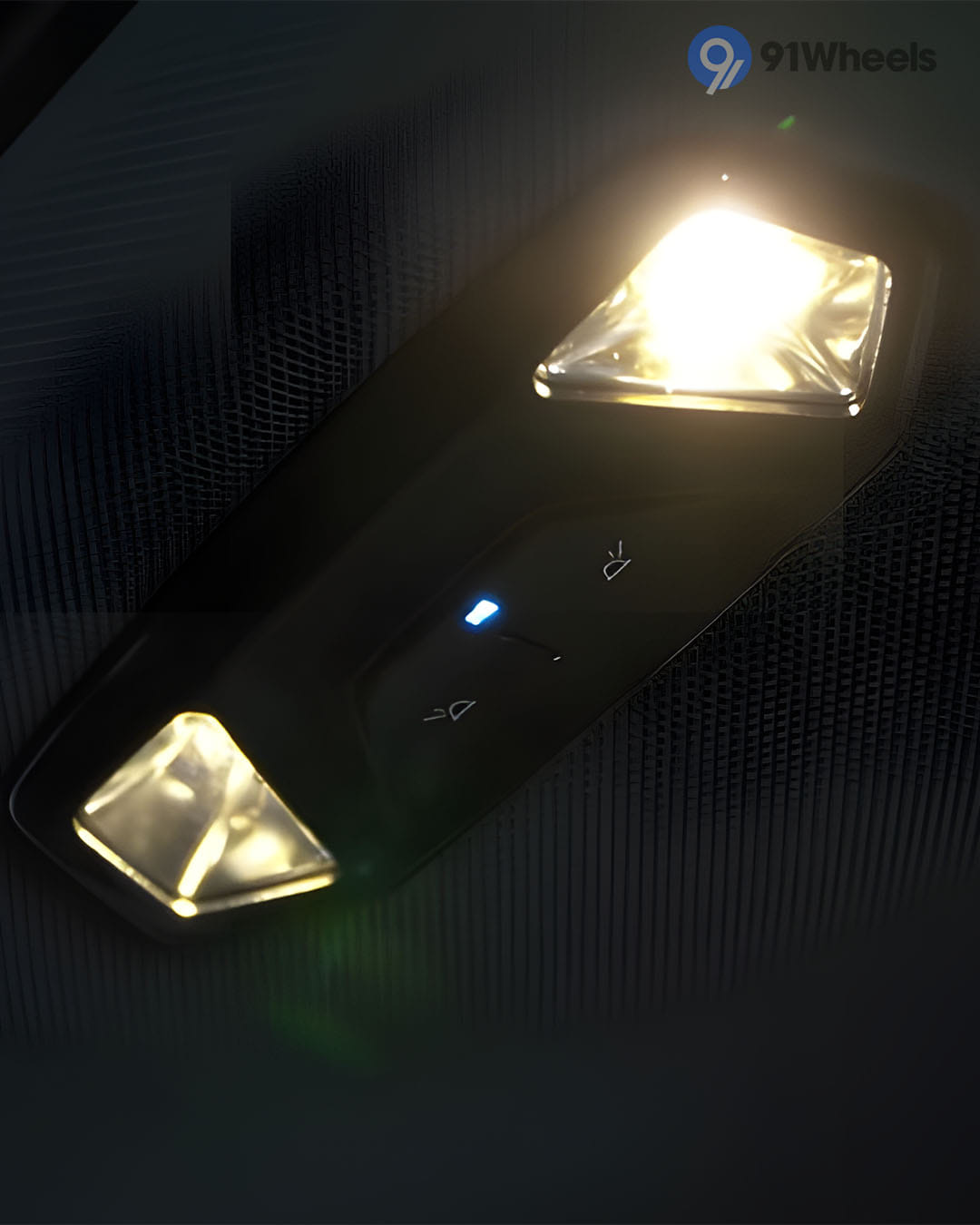 BMW 5-Series Rear Row Roof Mounted Cabin Lamps