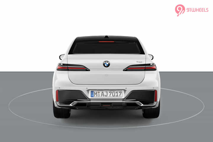 BMW 7-Series Rear View BMW 7-Series Rear View