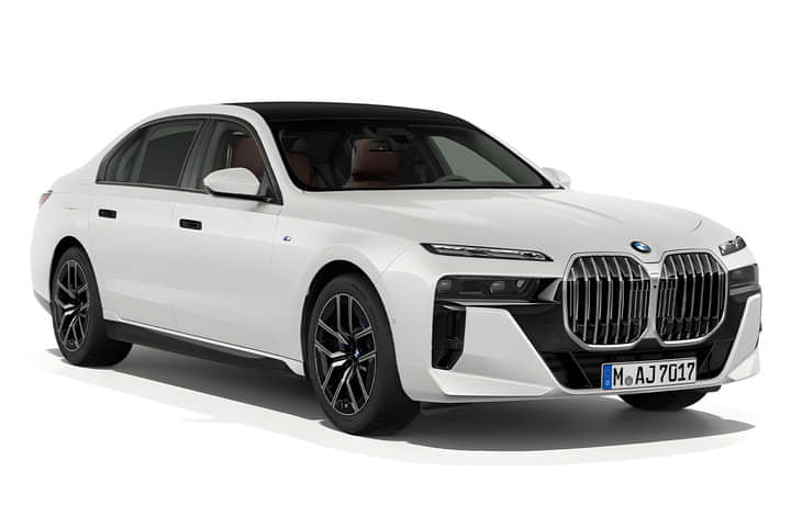 BMW 7-Series Right Front Three Quarter