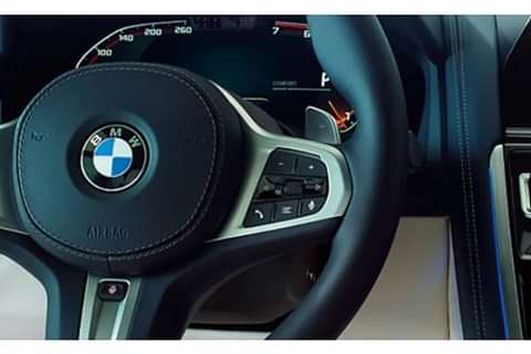 BMW 8 Series Steering Controls Image