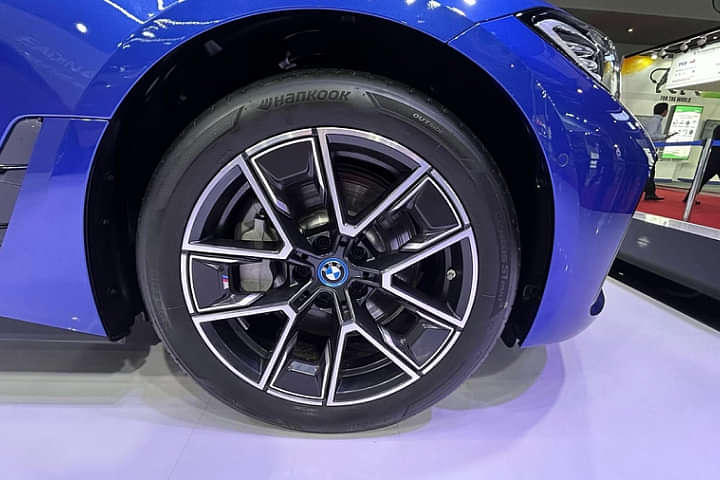 BMW i4 Wheel