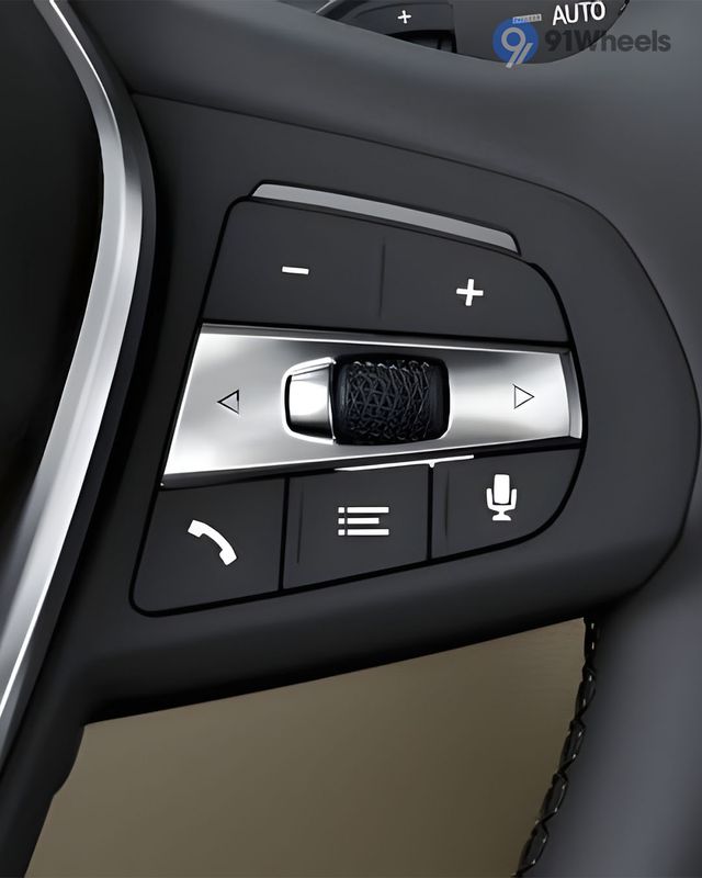 i4 Right Steering Mounted Controls