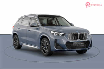 BMW iX1 LWB Right Front Three Quarter BMW iX1 LWB Right Front Three Quarter