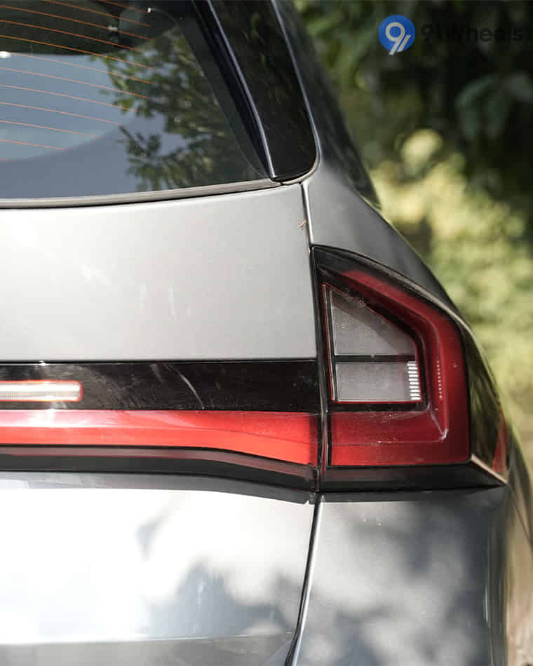 Headlights & Tail-lights - 2