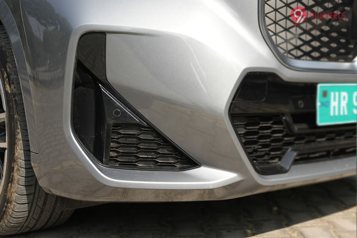 BMW iX1 LWB Front Fog Lamp