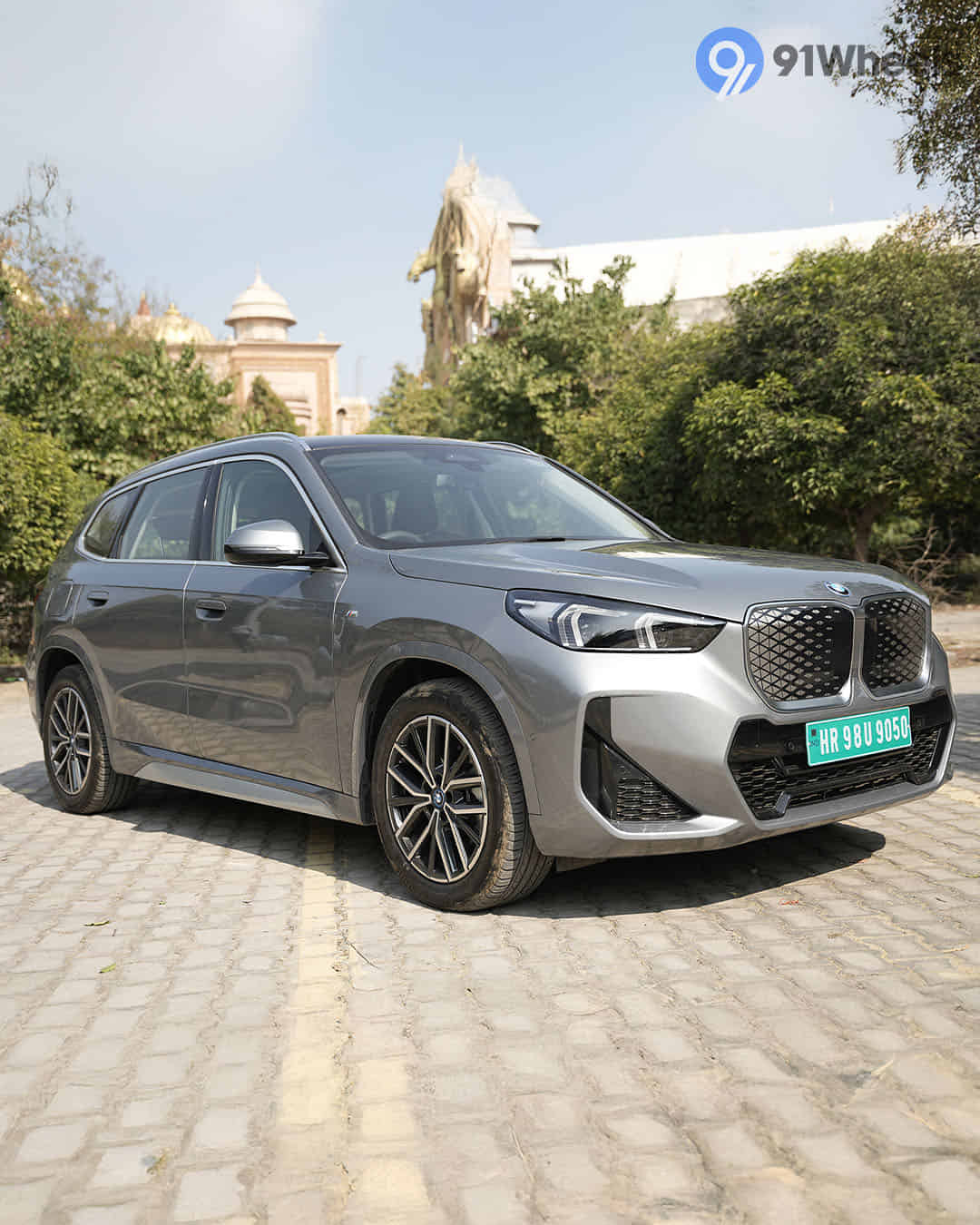 Right Front Three Quarter