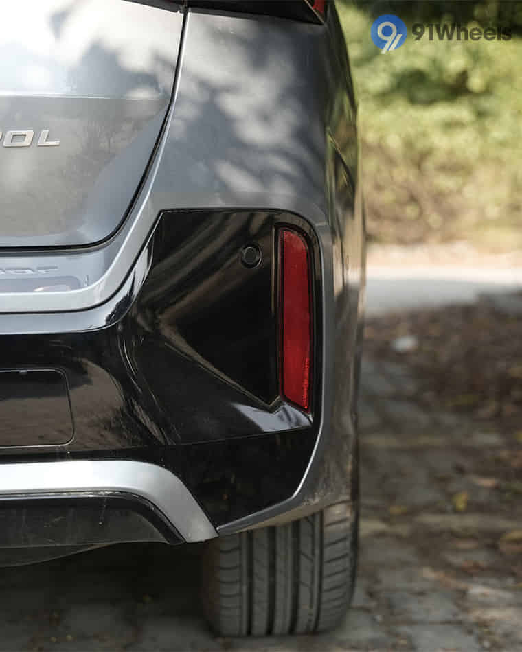 Headlights & Tail-lights - 4