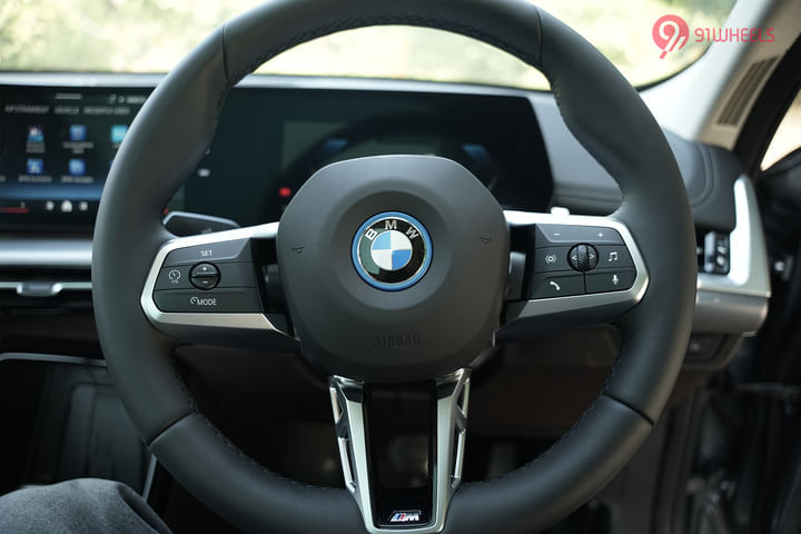 BMW iX1 LWB Steering Wheel