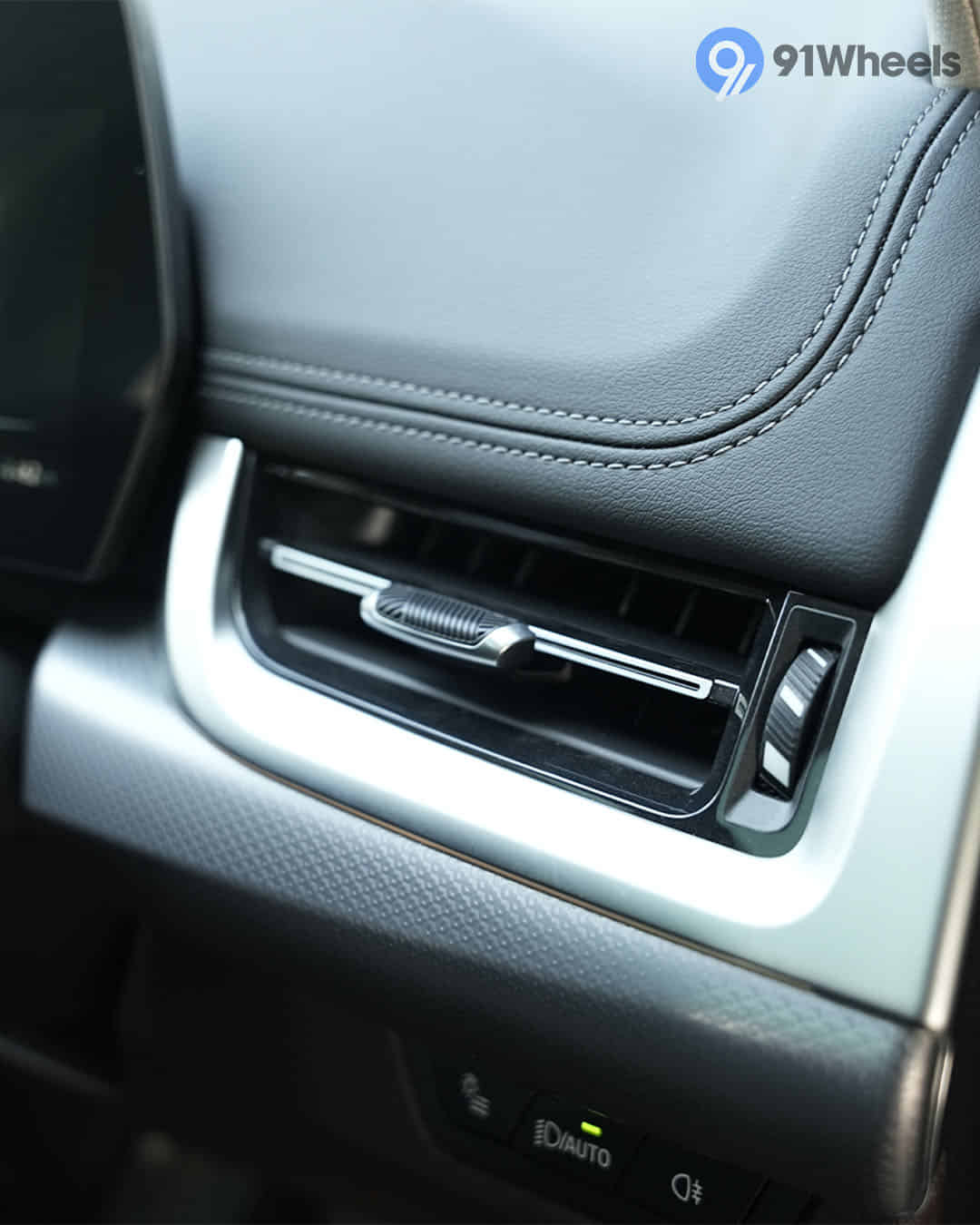 Right Side Air Vents