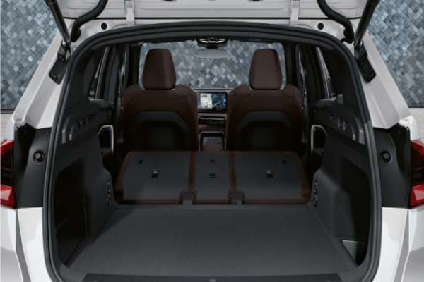 BMW iX1 2023-2025 Open Boot/Trunk