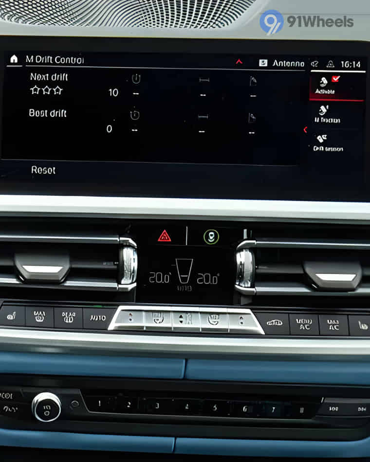 Dashboard & Front Cabin - 1