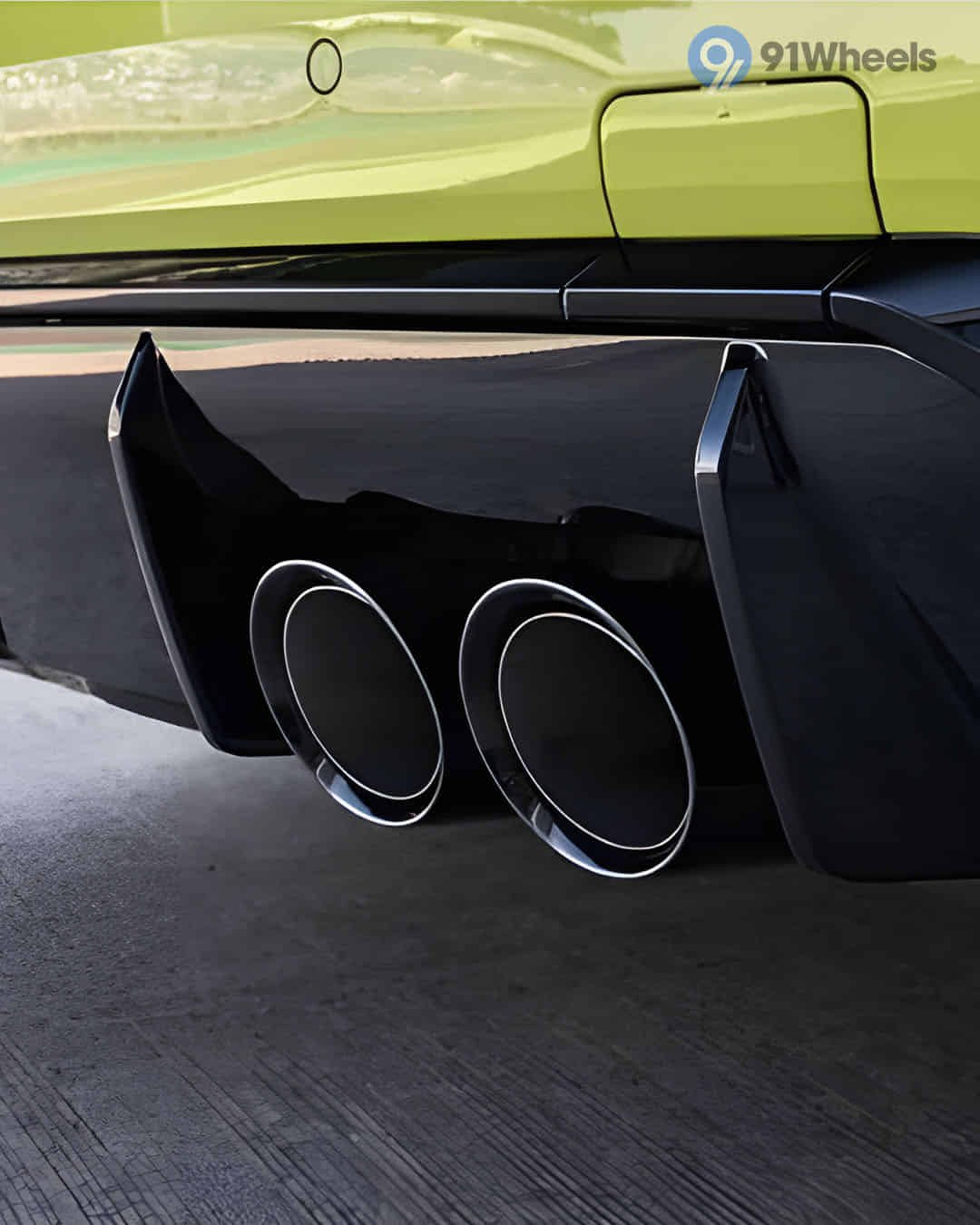 Exhaust Pipes