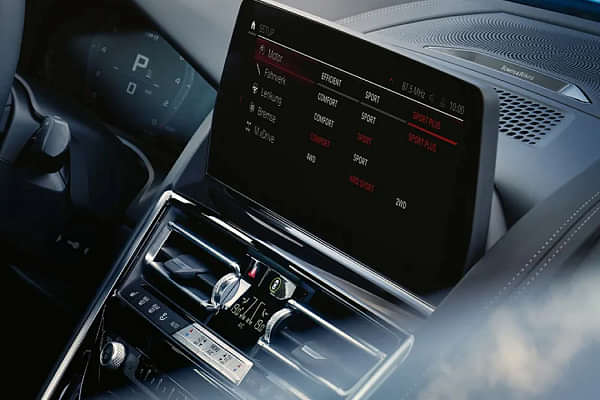 BMW M8 Coupe Competition Infotainment System