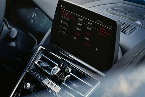 BMW M8 Coupe Competition Infotainment System