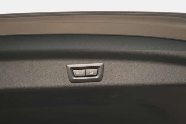 BMW X1 Roof Mounted Controls/Sunroof & Cabin Light Controls