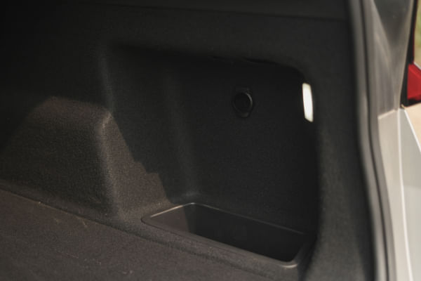 BMW X1 Boot Light