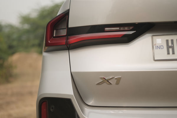 BMW X1 Rear Signal/Blinker Light