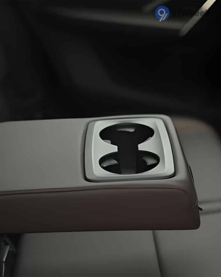 Seats & Cabin Comfort - 2