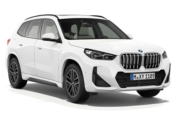 BMW X1 Right Front Three Quarter