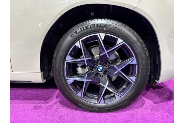BMW X3 Wheel