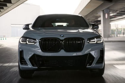 BMW X4 2023-2025 Front View BMW X4 2023-2025 Front View